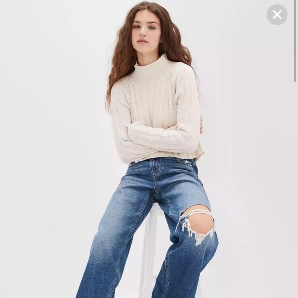 American Eagle Cream Knit Mock Neck Snowsoft Neutral Minimalist Cozy Sweater